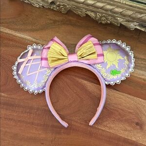 Disney Princess Tangled Rapunzel Purple and Gold Minnie Mouse Bow Headband